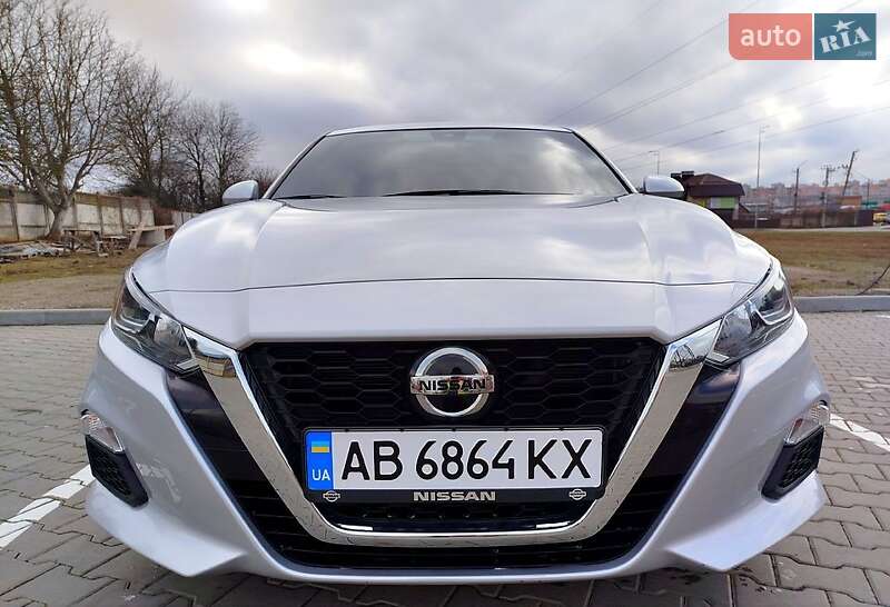 Седан Nissan Altima 2021 в Виннице