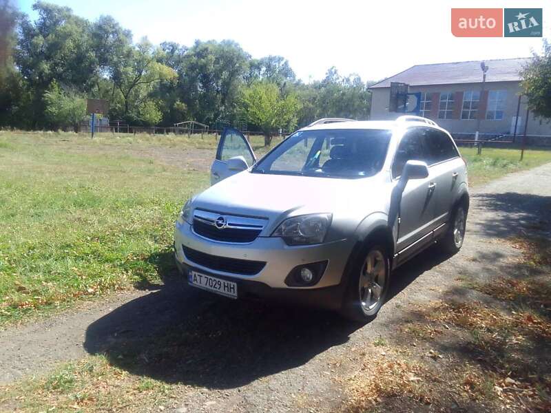 Позашляховик / Кросовер Opel Antara 2011 в Чернівцях