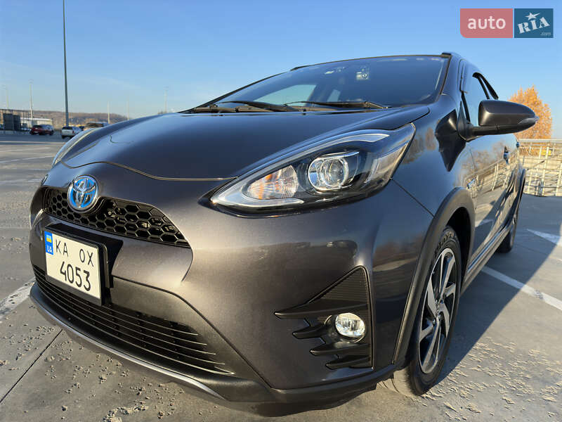 Хэтчбек Toyota Aqua 2019 в Киеве