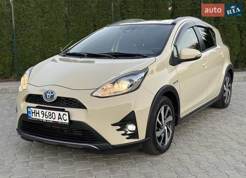 Хэтчбек Toyota Aqua 2018 в Одессе