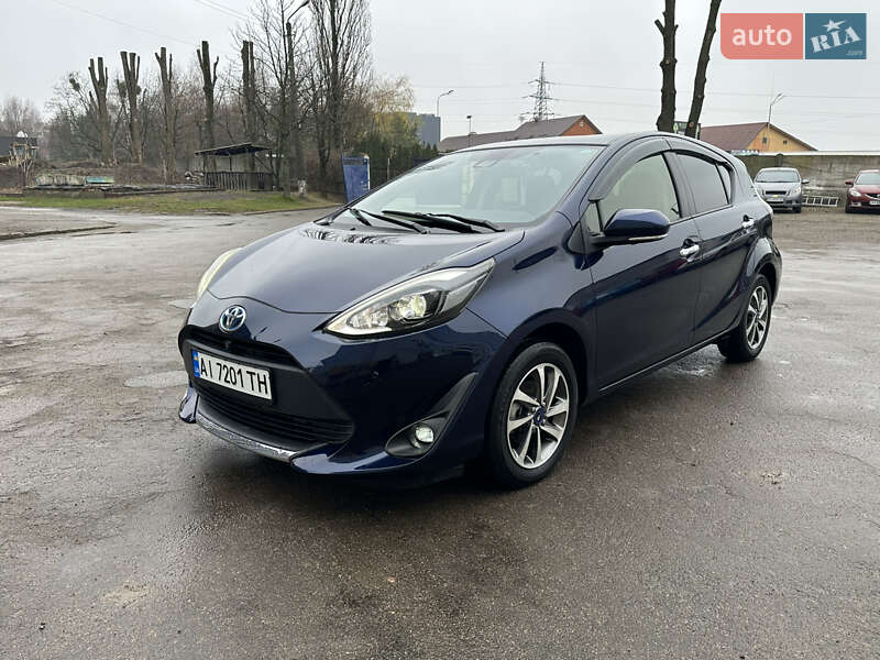 Хэтчбек Toyota Aqua 2020 в Киеве