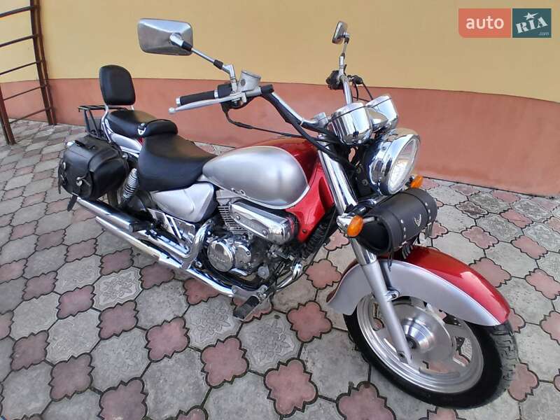 Мотоцикл Чоппер Hyosung Aquila 250 2009 в Ровно