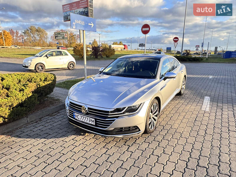 Лифтбек Volkswagen Arteon 2018 в Львове