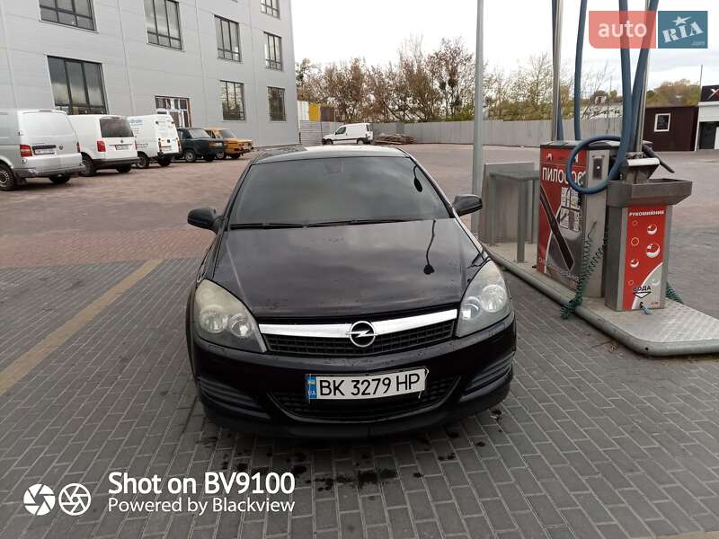 Хэтчбек Opel Astra 2008 в Ровно Хэтчбек Opel Astra 2008 в Ровно