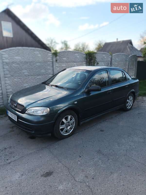 Седан Opel Astra 2004 в Полтаве Седан Opel Astra 2004 в Полтаве