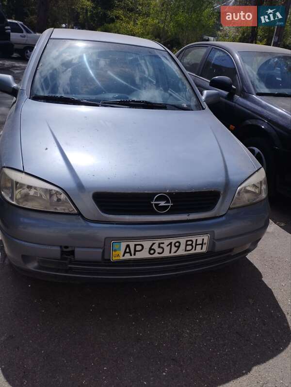 Седан Opel Astra 2004 в Запорожье Седан Opel Astra 2004 в Запорожье