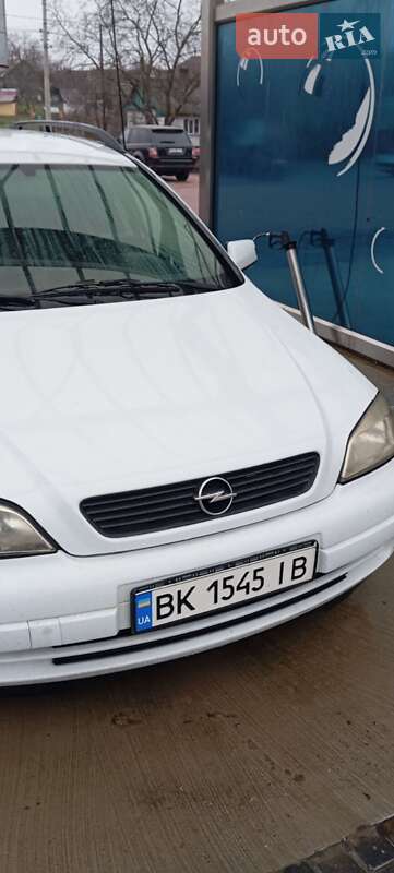 Универсал Opel Astra 2003 в Ровно