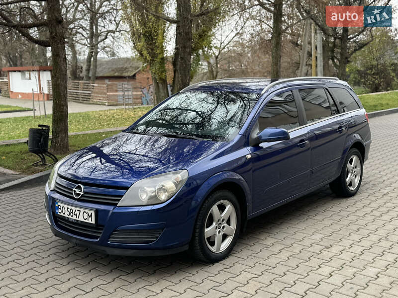 Универсал Opel Astra 2004 в Звягеле Универсал Opel Astra 2004 в Звягеле