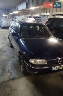 Универсал Opel Astra 1998 в Гвоздеце