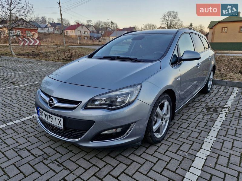 Универсал Opel Astra 2014 в Дубно Универсал Opel Astra 2014 в Дубно