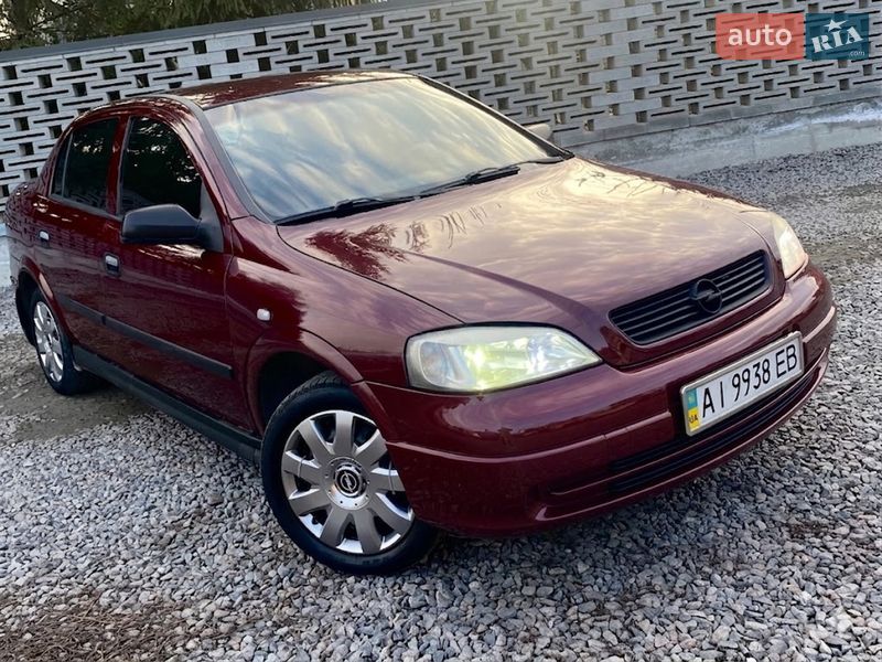 Седан Opel Astra 2008 в Белой Церкви