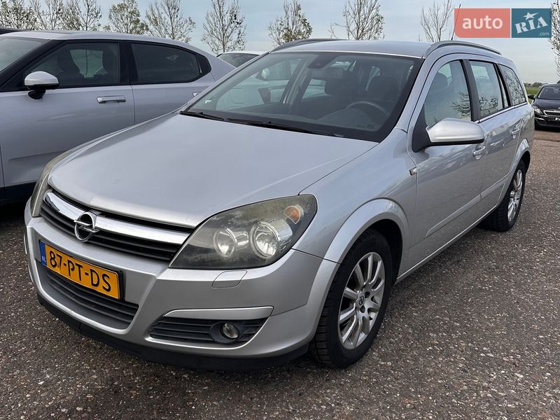 Универсал Opel Astra 2004 в Луцке