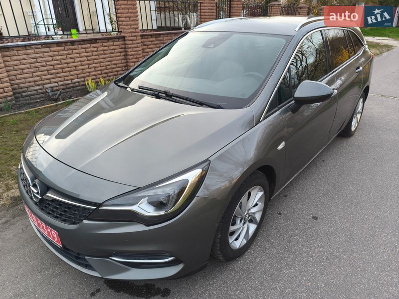 Универсал Opel Astra 2020 в Киеве