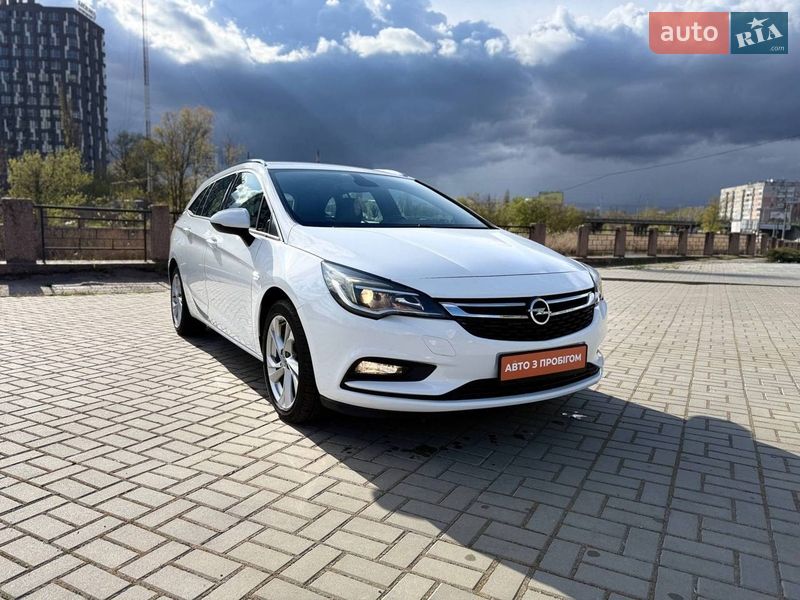 Универсал Opel Astra 2019 в Кропивницком
