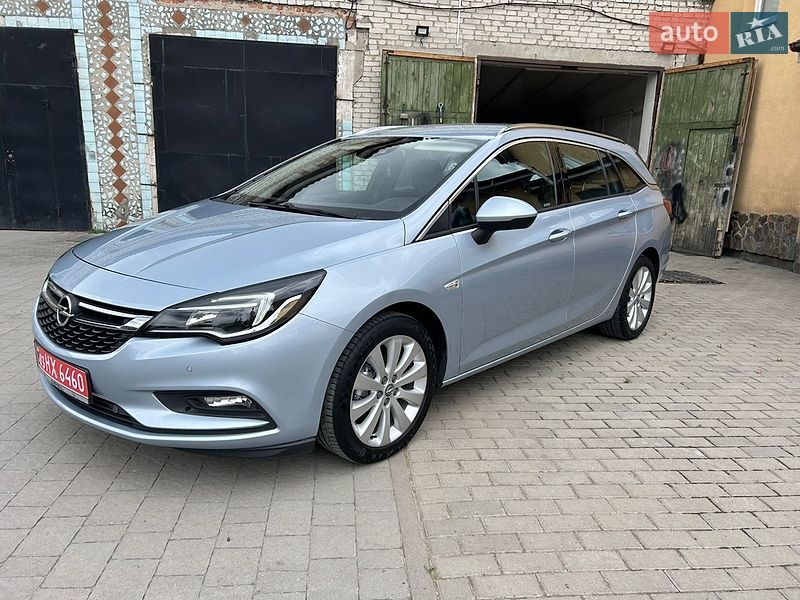Универсал Opel Astra 2017 в Бродах