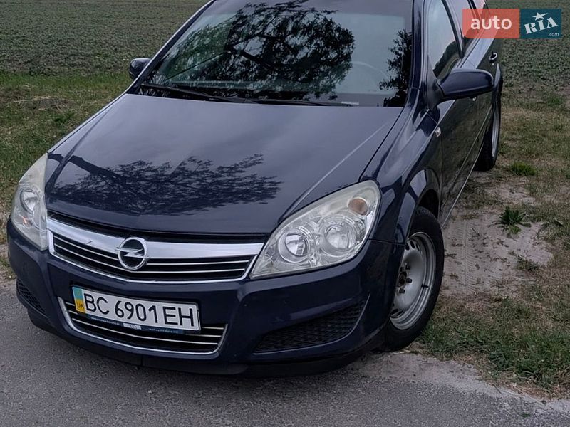 Универсал Opel Astra 2007 в Львове