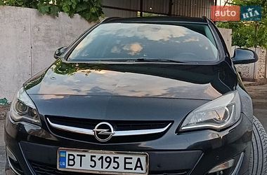 Універсал Opel Astra 2013 в Нововоронцовці