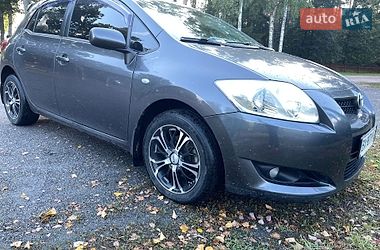 Хетчбек Toyota Auris 2008 в Славуті