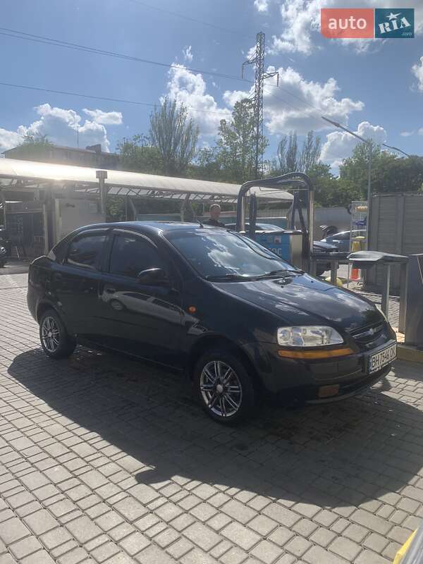 Седан Chevrolet Aveo 2005 в Одессе