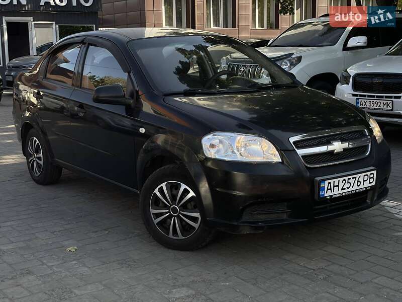 Седан Chevrolet Aveo 2007 в Днепре