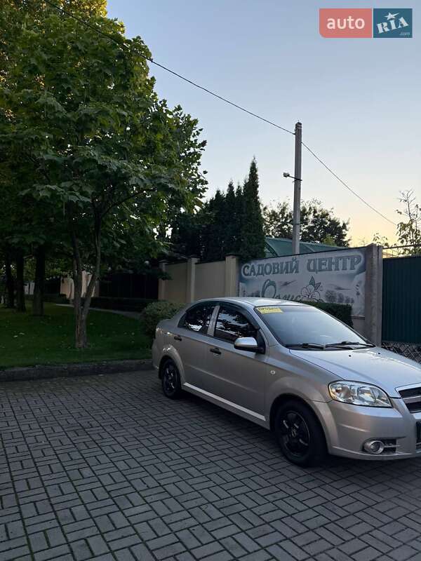 Седан Chevrolet Aveo 2007 в Черкассах