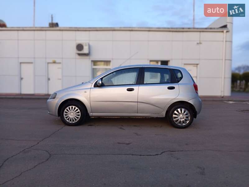 Хэтчбек Chevrolet Aveo 2006 в Коломые