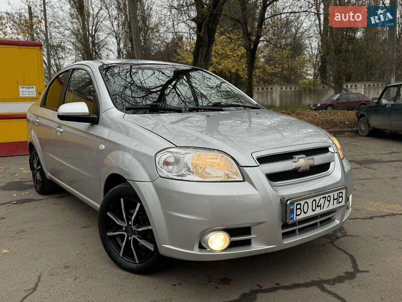Седан Chevrolet Aveo 2008 в Хмельницком