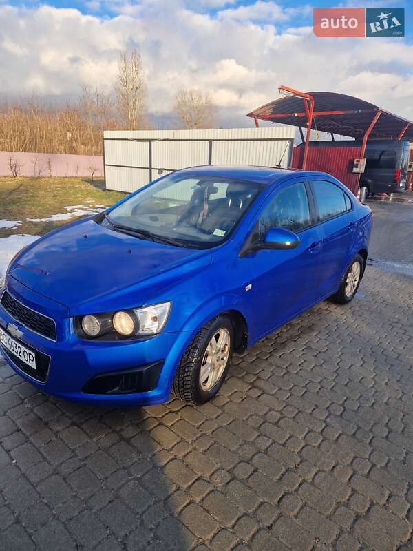 Седан Chevrolet Aveo 2011 в Новом Роздоле Седан Chevrolet Aveo 2011 в Новом Роздоле