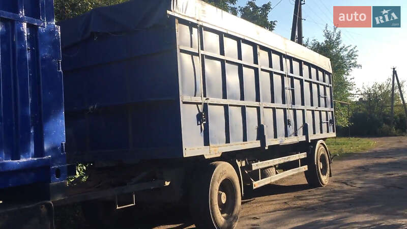 Контейнеровоз Kogel AWE 2002 в Кропивницькому Контейнеровоз Kogel AWE 2002 в Кропивницькому