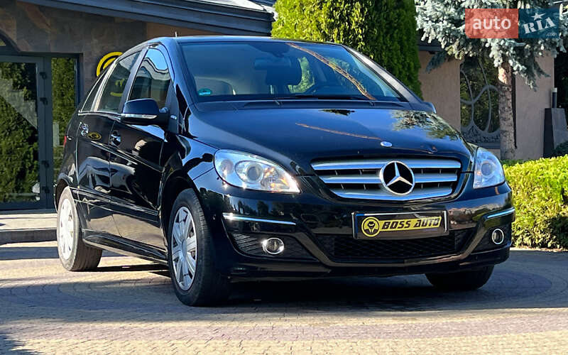 Хэтчбек Mercedes-Benz B-Class 2009 в Львове Хэтчбек Mercedes-Benz B-Class 2009 в Львове