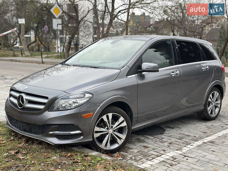 Хэтчбек Mercedes-Benz B-Class 2014 в Львове Хэтчбек Mercedes-Benz B-Class 2014 в Львове