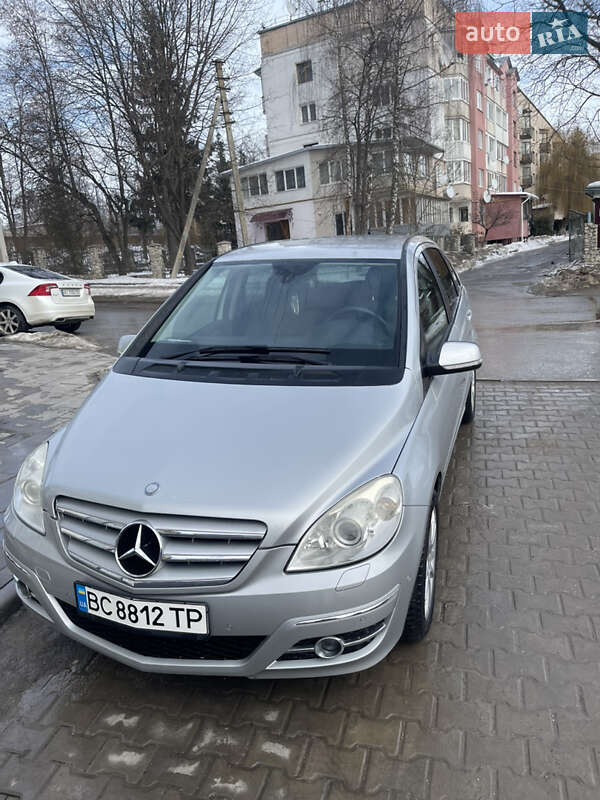 Хэтчбек Mercedes-Benz B-Class 2011 в Тернополе Хэтчбек Mercedes-Benz B-Class 2011 в Тернополе