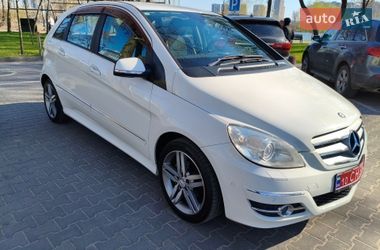 Хэтчбек Mercedes-Benz B-Class 2011 в Киеве