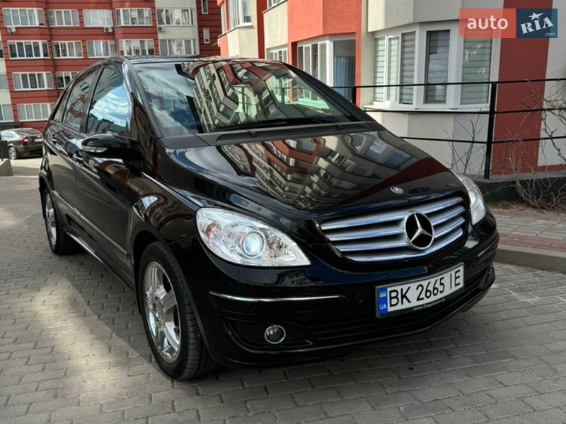 Хэтчбек Mercedes-Benz B-Class 2007 в Вараше