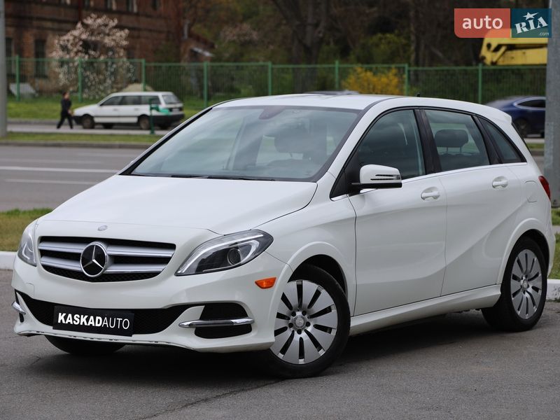 Хэтчбек Mercedes-Benz B-Class 2014 в Харькове