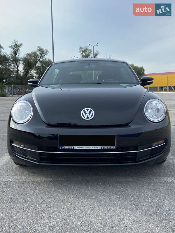 Хэтчбек Volkswagen Beetle 2014 в Черновцах