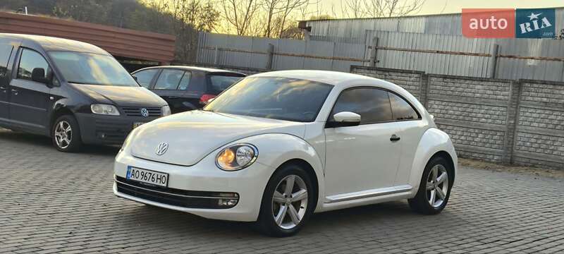 Хетчбек Volkswagen Beetle 2014 в Мукачевому Хетчбек Volkswagen Beetle 2014 в Мукачевому