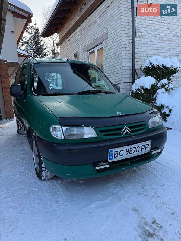 Грузовой фургон Citroen Berlingo 2000 в Львове