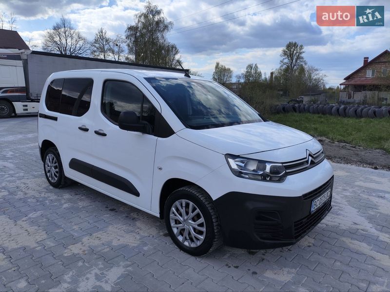 Минивэн Citroen Berlingo 2021 в Городке