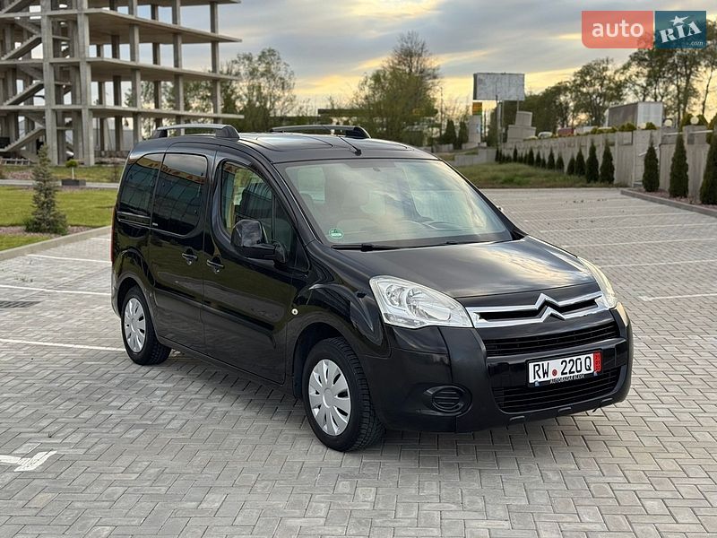 Мінівен Citroen Berlingo 2010 в Чернівцях