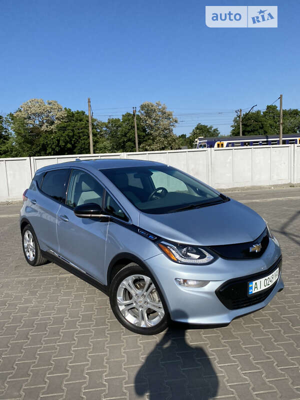 Хэтчбек Chevrolet Bolt EV 2017 в Ирпене