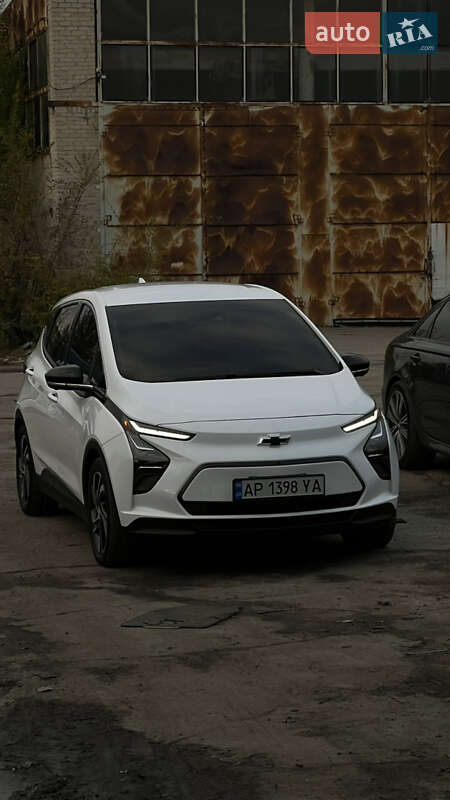 Хэтчбек Chevrolet Bolt EV 2023 в Запорожье Хэтчбек Chevrolet Bolt EV 2023 в Запорожье