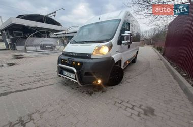Вантажопасажирський фургон Peugeot Boxer 2008 в Львові
