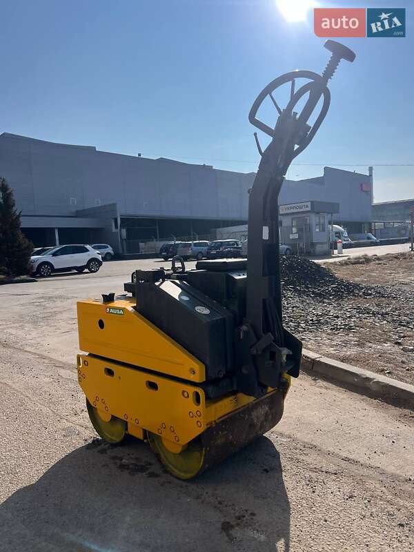 Дорожный каток Bomag BW 2015 в Львове Дорожный каток Bomag BW 2015 в Львове