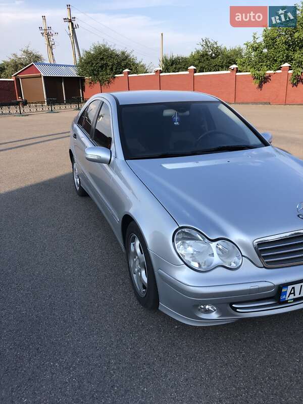 Седан Mercedes-Benz C-Class 2006 в Белой Церкви