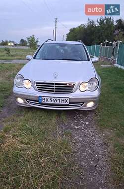 Універсал Mercedes-Benz C-Class 2005 в Ярмолинцях