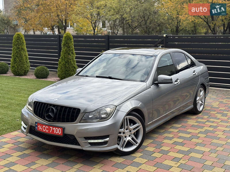 Седан Mercedes-Benz C-Class 2013 в Івано-Франківську