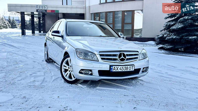 Седан Mercedes-Benz C-Class 2008 в Харькове Седан Mercedes-Benz C-Class 2008 в Харькове