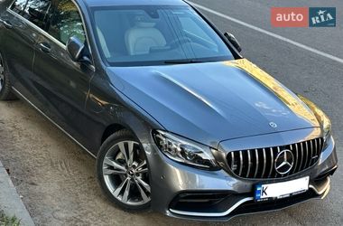 Седан Mercedes-Benz C-Class 2018 в Харкові