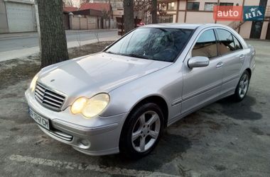 Седан Mercedes-Benz C-Class 2005 в Ірпені Седан Mercedes-Benz C-Class 2005 в Ірпені